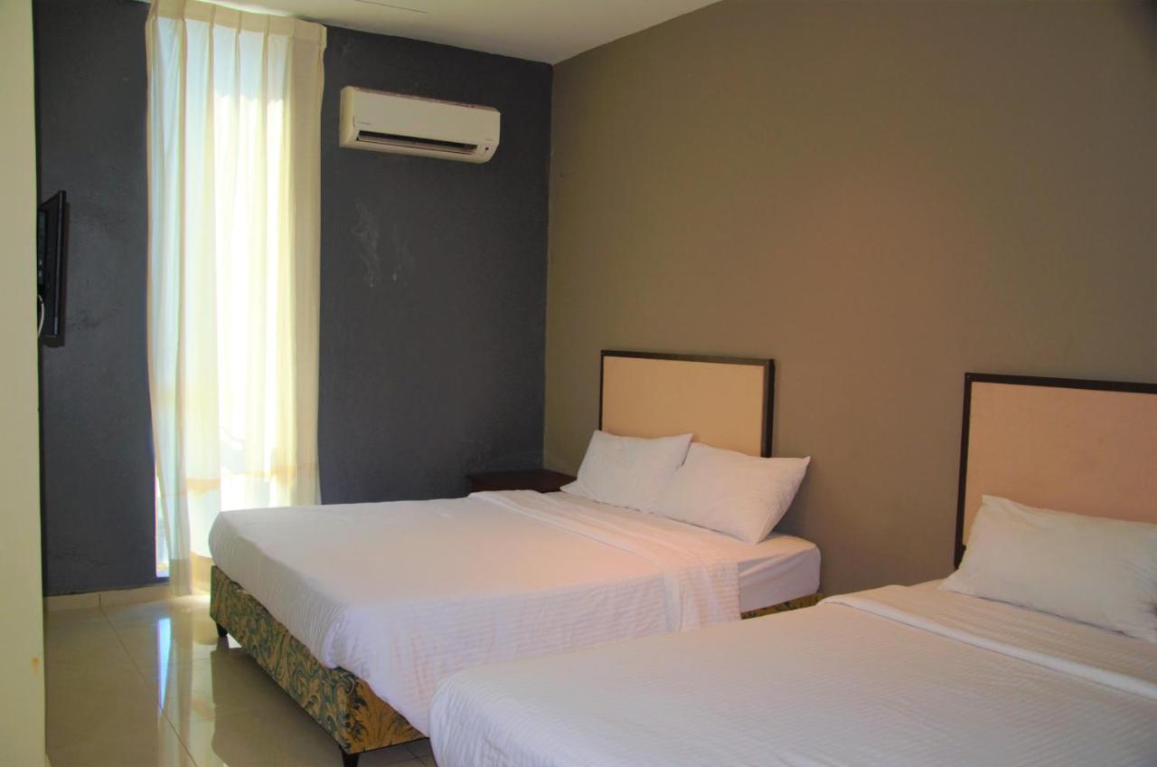 Senrose Hotel Kuantan Bagian luar foto
