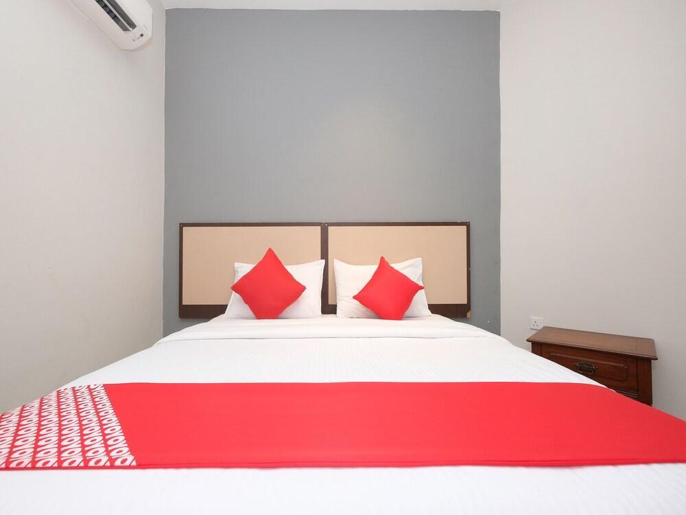 Senrose Hotel Kuantan Bagian luar foto