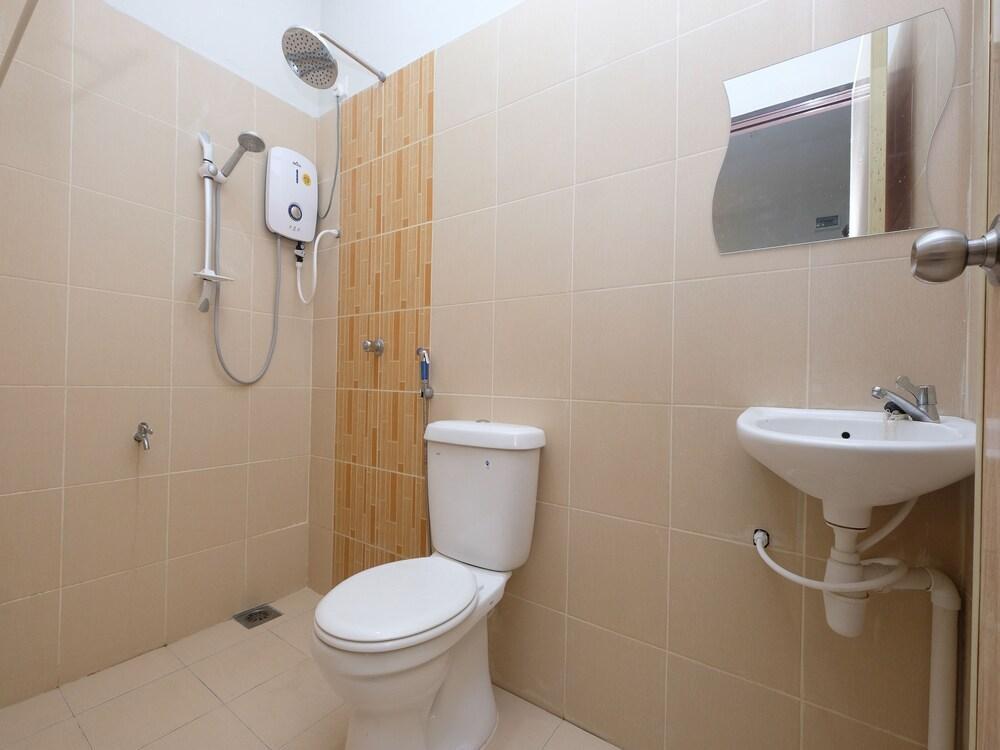 Senrose Hotel Kuantan Bagian luar foto